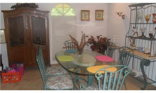 18611 Troon Drive Hialeah, FL 33015 - Photo 4 of 6