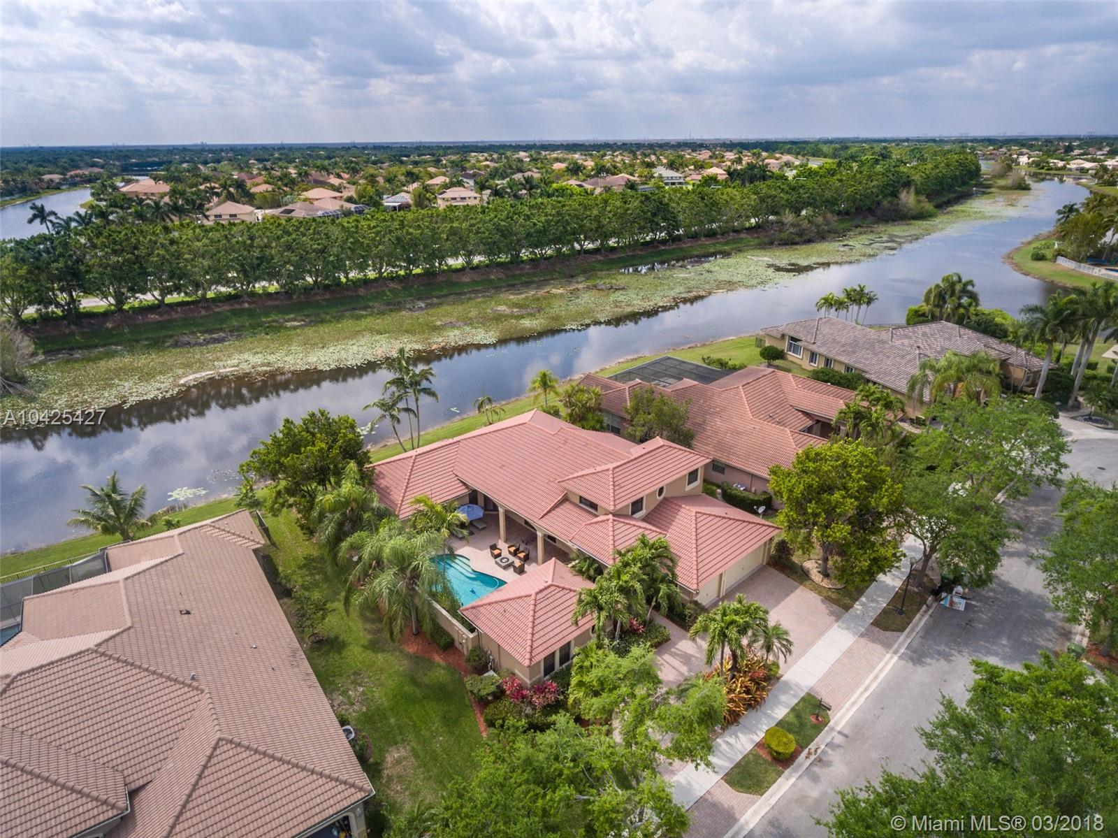 411 Mallard Road Weston, FL 33327 - Photo 35 of 40 Gallery Image 35