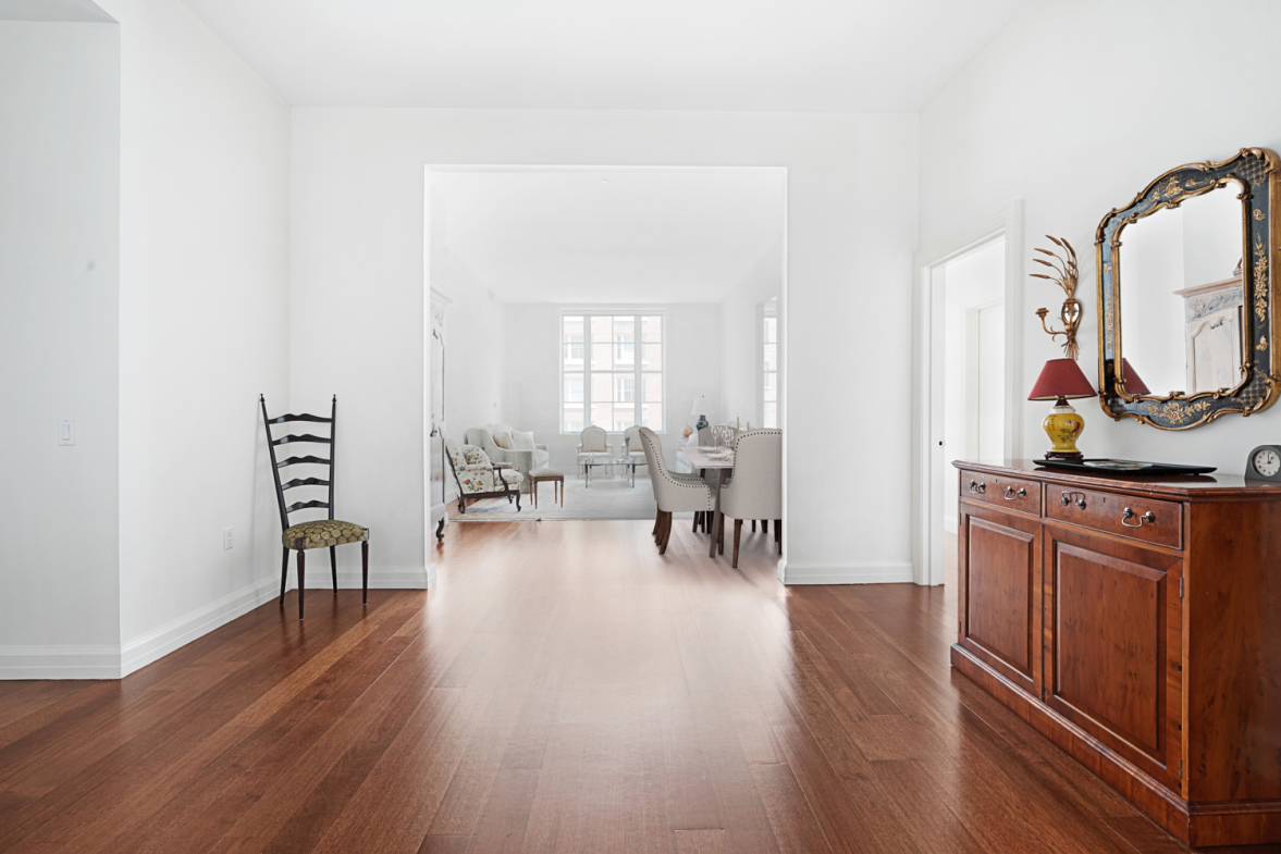 2112 Broadway, Unit 5F Manhattan, NY 10023 - Photo 3 of 9