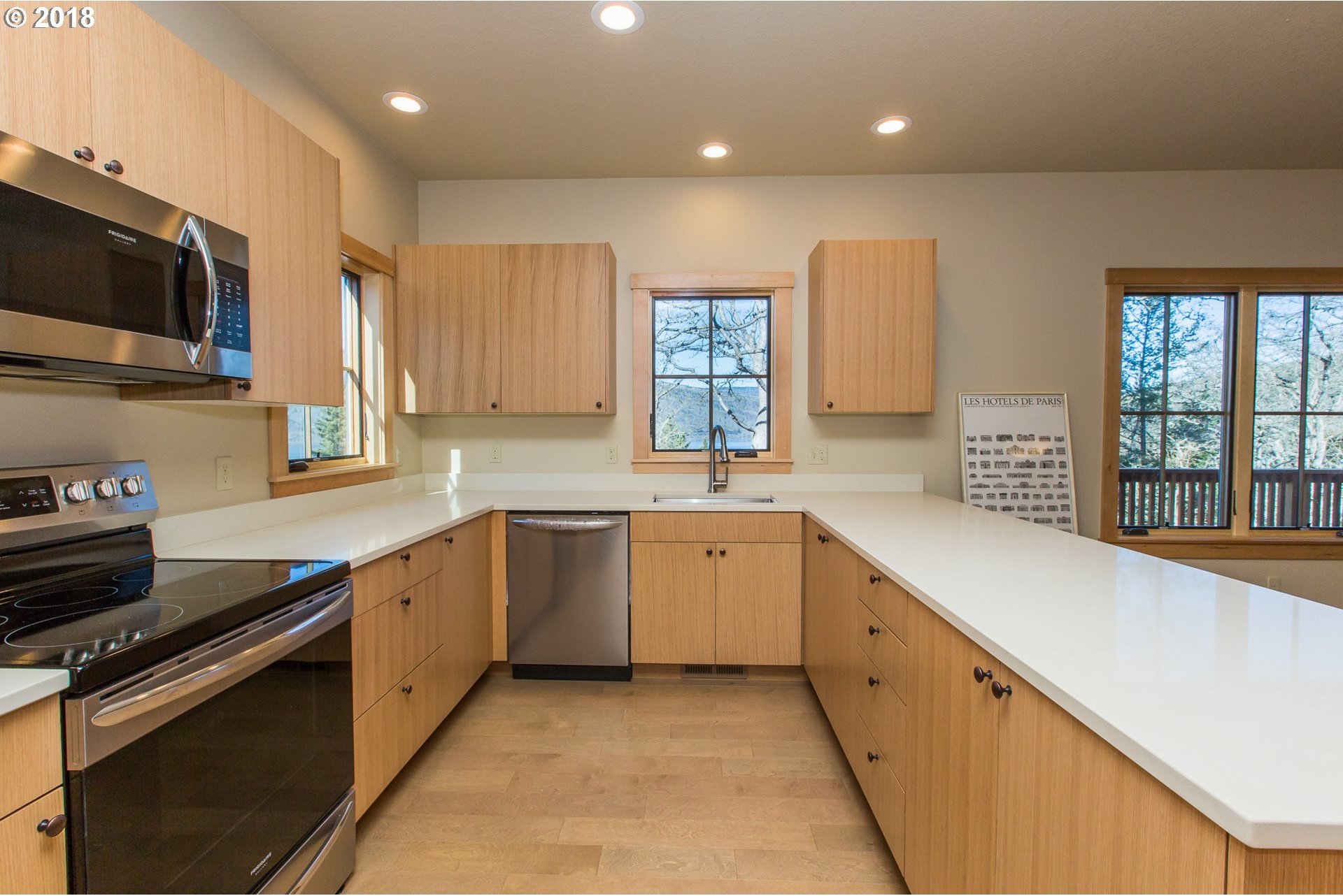 945 Fifth Avenue Mosier, OR 97040 - Photo 24 of 32 Gallery Image 24