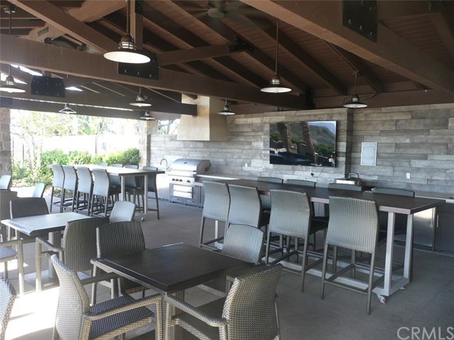 81 Savannah Lake Forest, CA 92630 - Photo 32 of 43