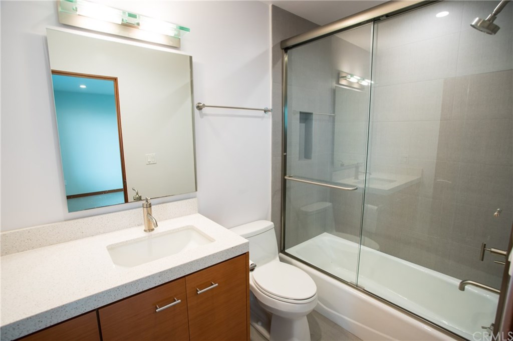 3215 Vista Drive Manhattan Beach, CA 90266 - Photo 29 of 36