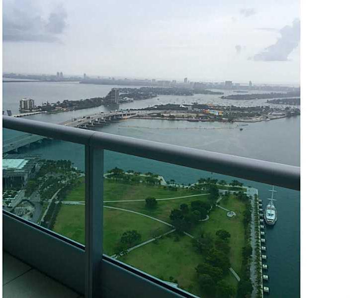 900 Biscayne Boulevard, Unit 4903 Miami, FL 33132 - Photo 23 of 33