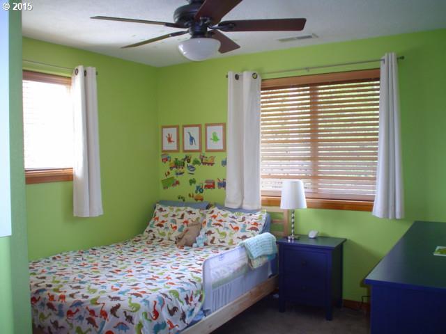 680 Henderson Road Hood River, OR 97031 - Photo 13 of 16 Gallery Image 13