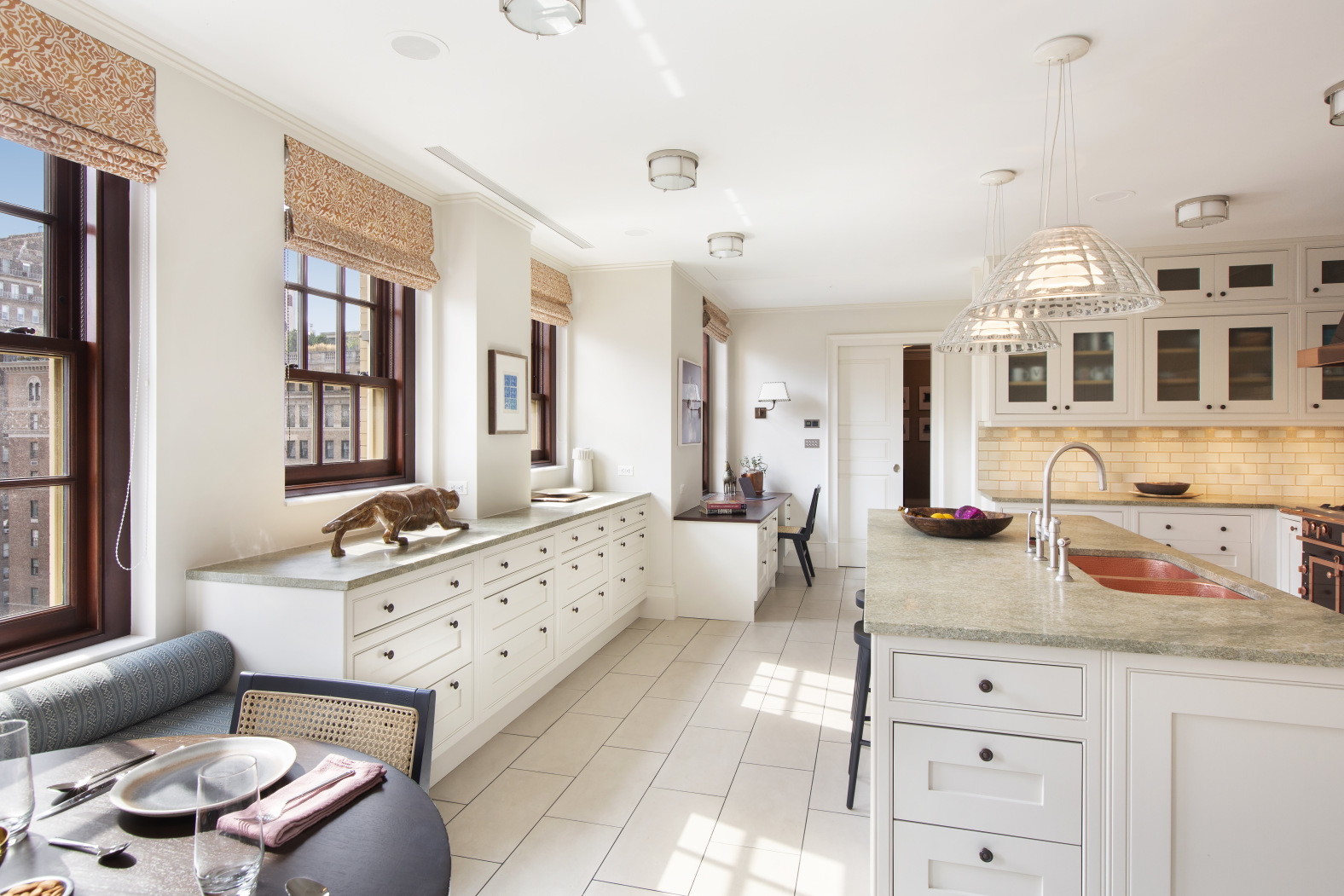 823 Park Avenue, Unit PH Manhattan, NY 10021 - Photo 12 of 37