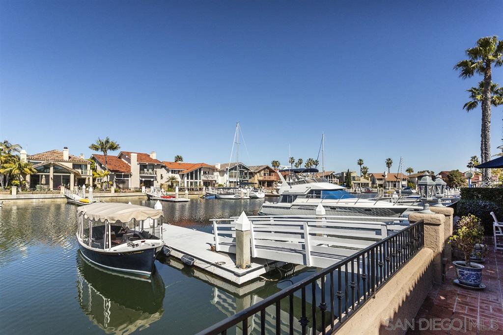 12 Buccaneer Way Coronado, CA 92118 - Photo 17 of 23