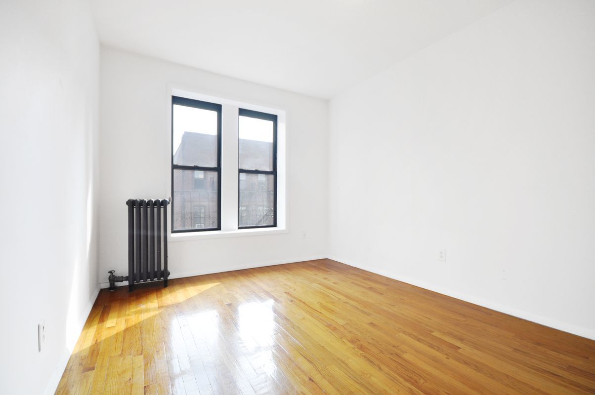 339 East 94th Street, Unit 3A Manhattan, NY 10128 - Photo 3 of 6