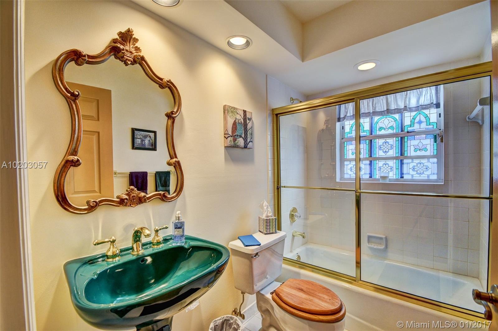 23144 L L'Ermitage Circle Boca Raton, FL 33433 - Photo 30 of 34 Gallery Image 30