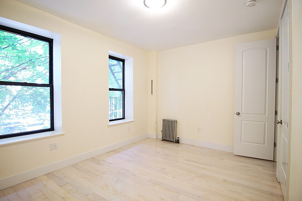 75 Saint Nicholas Place, Unit 1G Manhattan, NY 10032 - Photo 4 of 8
