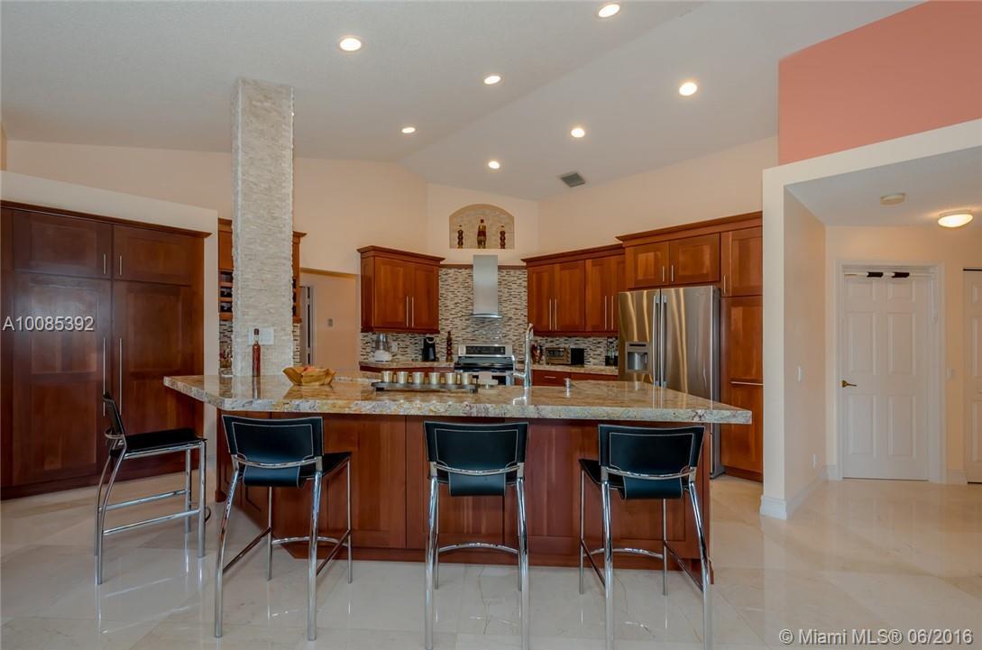 3192 Ridge Trace Davie, FL 33328 - Photo 9 of 30 Gallery Image 9