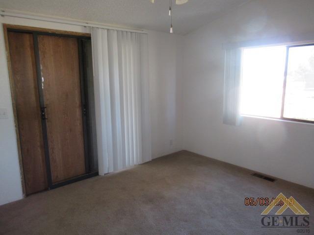 28120 Dustin Acres Road Taft, CA 93268 - Photo 20 of 39 Gallery Image 20