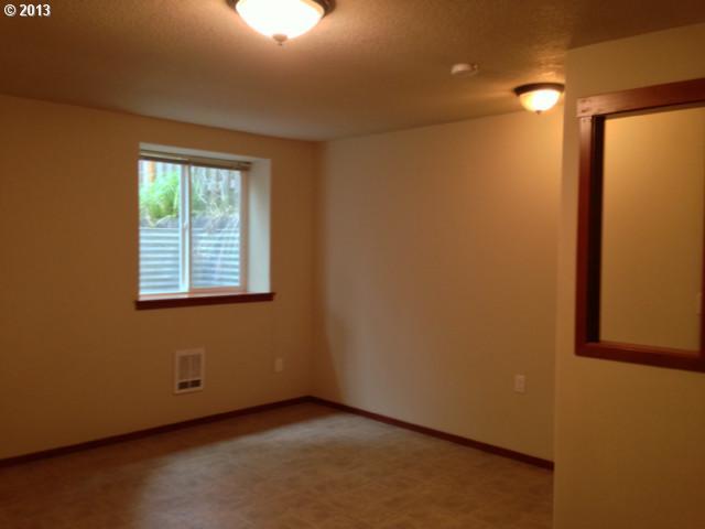5007 Southwest View Point Terrace Portland, OR 97239 - Photo 11 of 11
