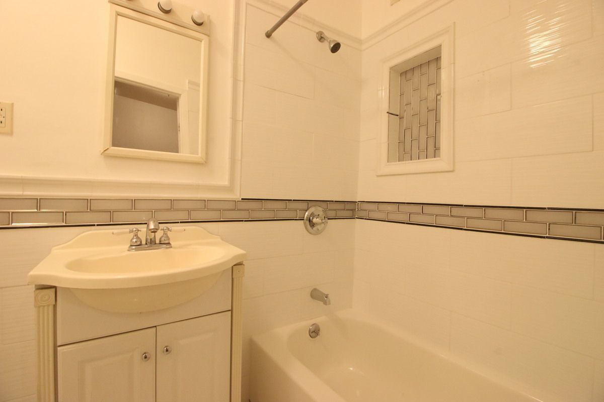 776 Washington Avenue, Unit 2 Brooklyn, NY 11238 - Photo 6 of 7