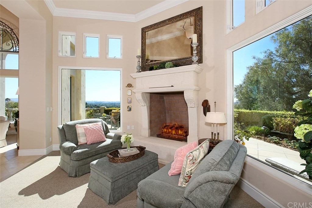 1622 Kensing Lane North Tustin, CA 92705 - Photo 8 of 40