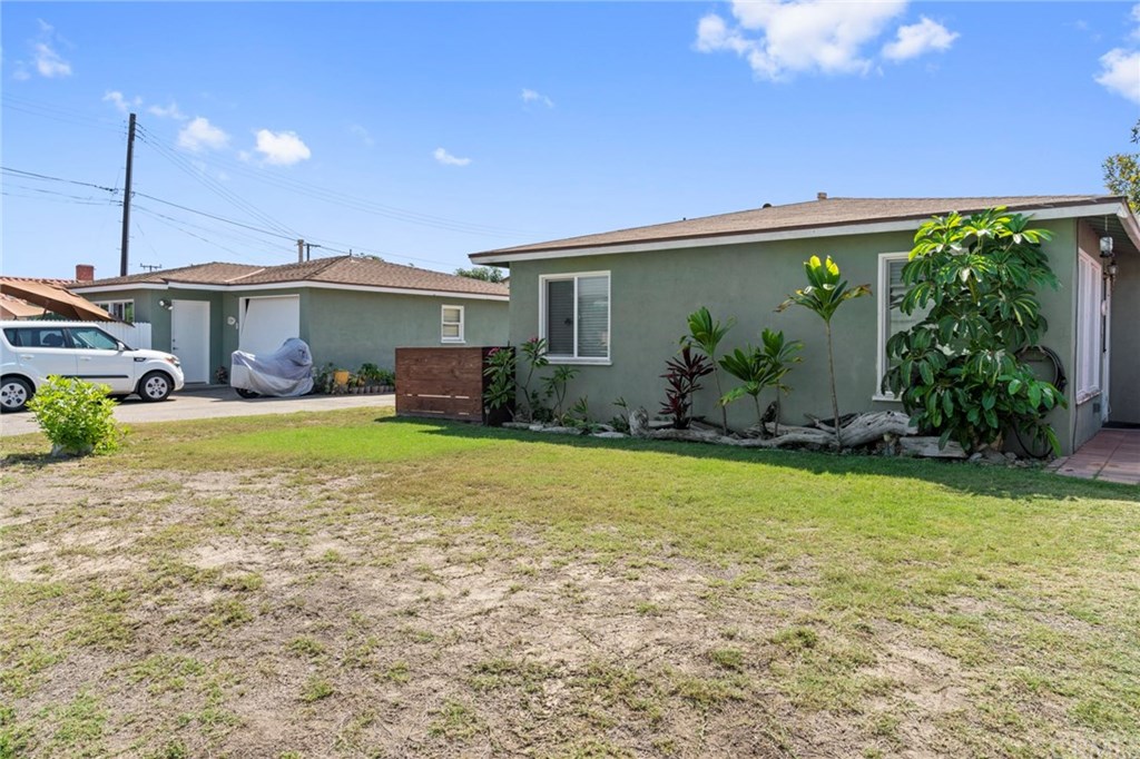 223 23rd Street Costa Mesa, CA 92627 - Photo 6 of 10