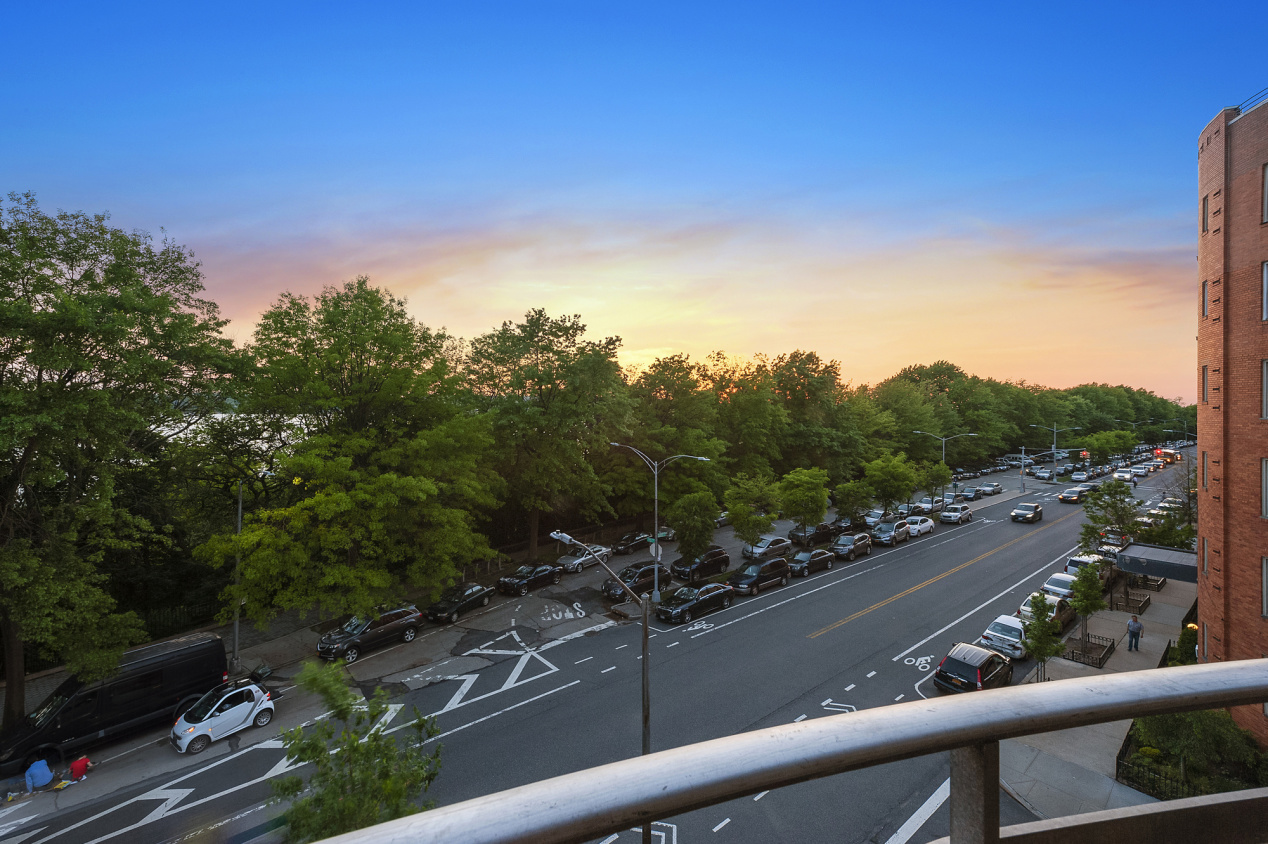 9511 Shore Road, Unit 403 Brooklyn, NY 11209 - Photo 6 of 9