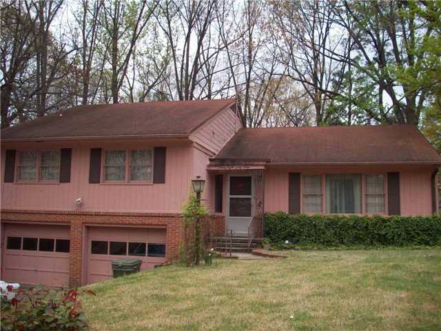 2869 Scotland Road Memphis, TN 38128 - Photo 1 of 3