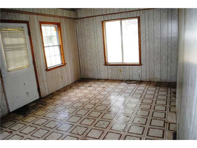 8859 Wilkinsville Road Millington, TN 38053 - Photo 4 of 9