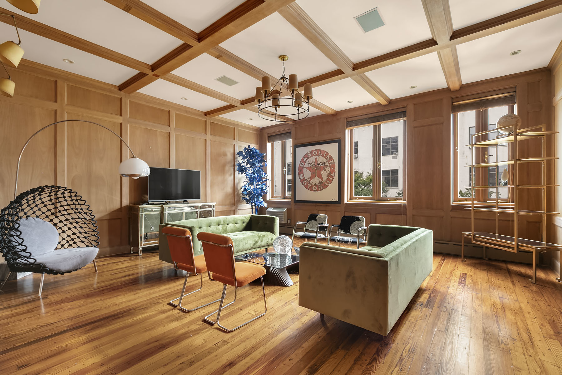 181 Christopher Street, Unit PH Manhattan, NY 10014 - Photo 8 of 17