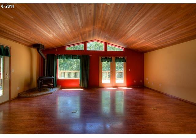 231 Primrose Road Kelso, WA 98626 - Photo 6 of 16 Gallery Image 6