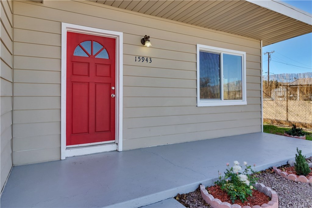 15943 Pine Street Hesperia, CA 92345 - Photo 6 of 21