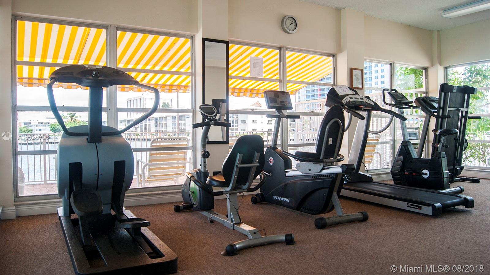 1833 South Ocean Drive, Unit PH1 Hallandale, FL 33009 - Photo 64 of 78