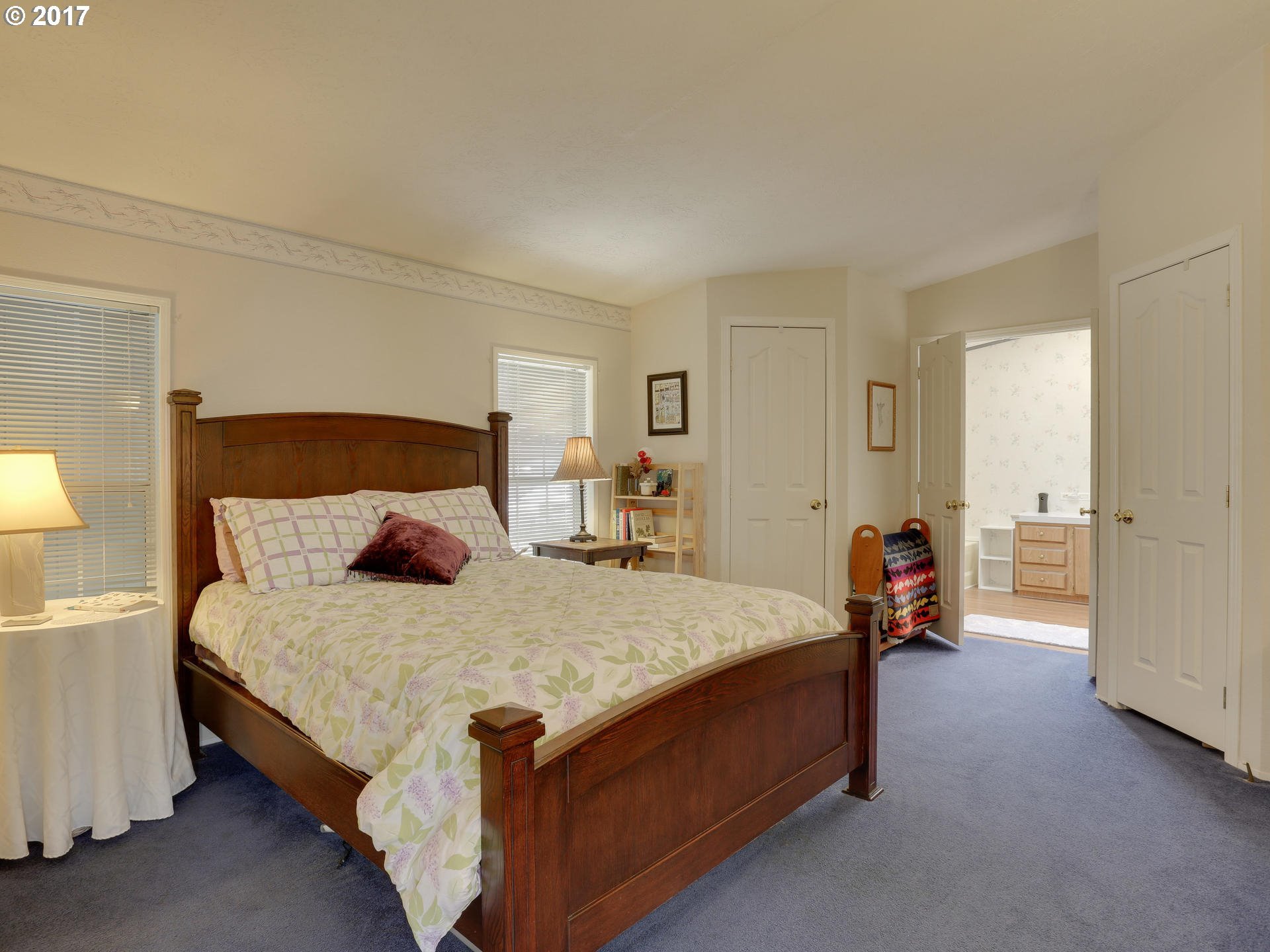 931 Southwest Sunset Way Troutdale, OR 97060 - Photo 24 of 32