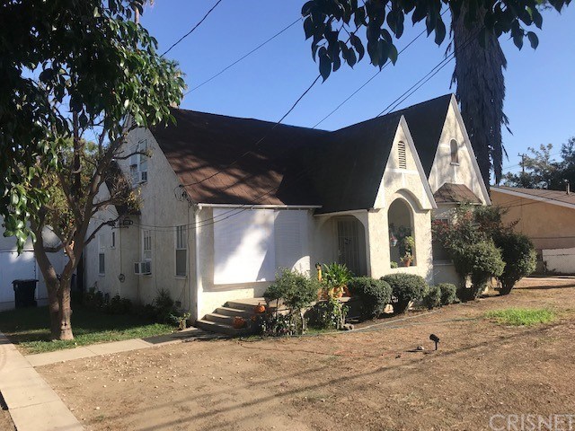 6824 Tyrone Avenue Van Nuys, CA 91405 - Photo 3 of 4