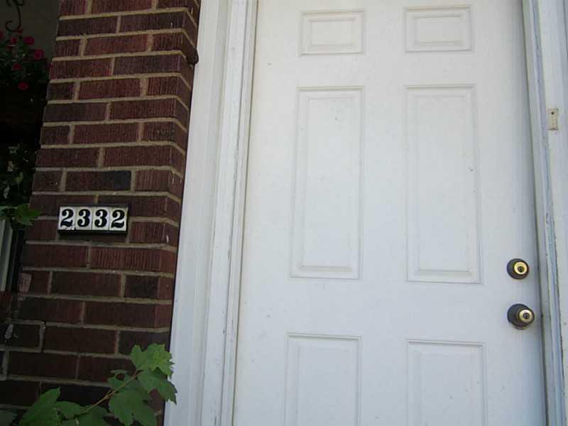 2332 Sherbrook Street Pittsburgh, PA 15217 - Photo 2 of 23