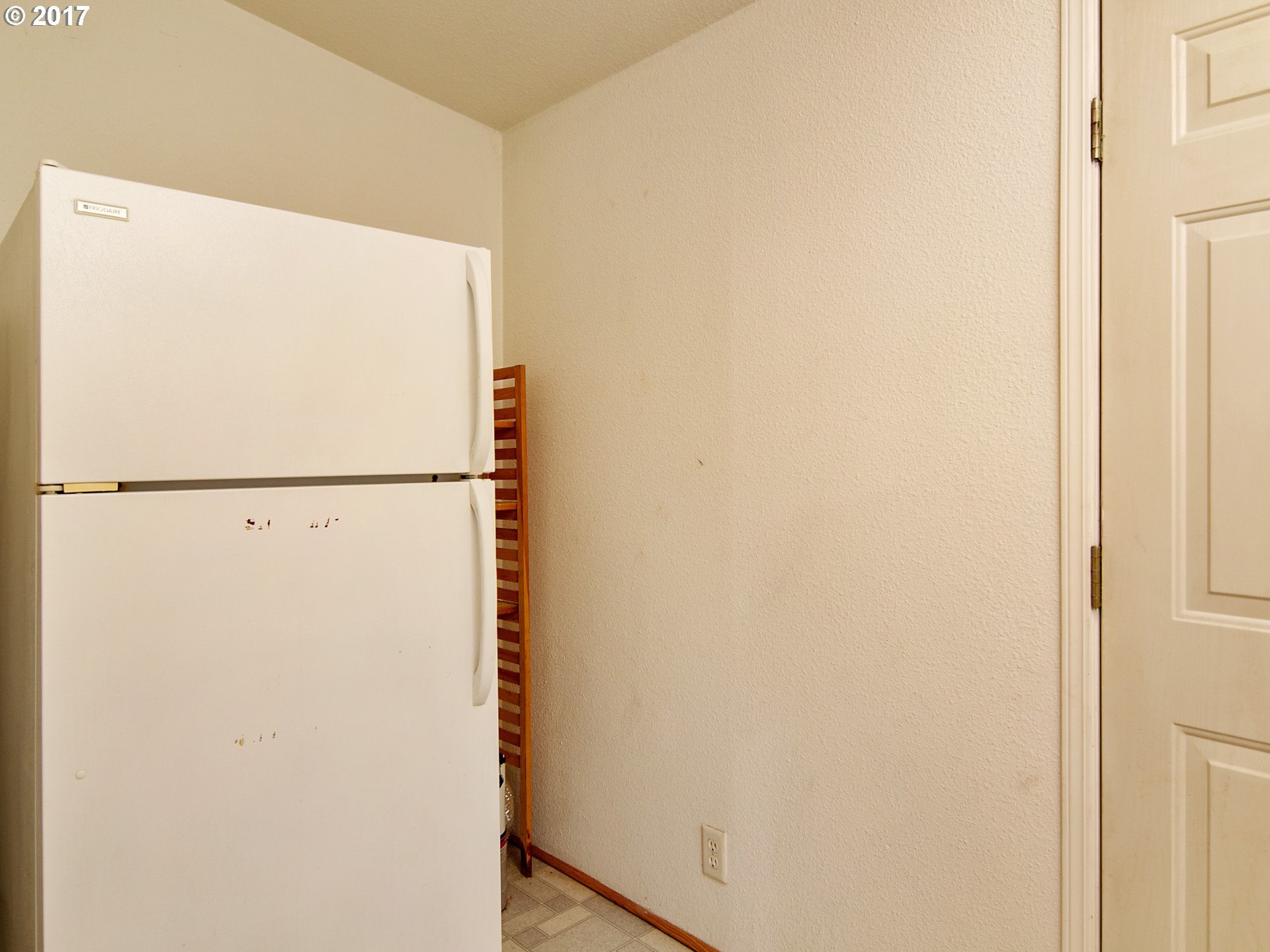 1132 Northeast Mariners Loop Portland, OR 97211 - Photo 27 of 32 Gallery Image 27