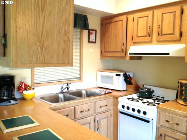19921 Whaleshead Road, Unit OV10 Brookings, OR 97415 - Photo 8 of 16 Gallery Image 8