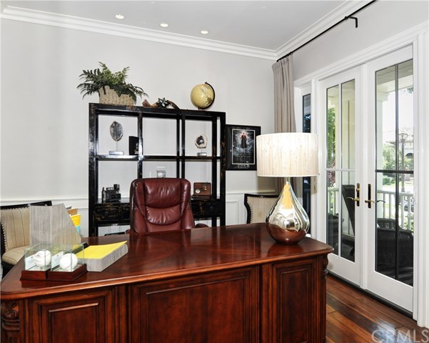 4 Oak Tree Drive Newport Beach, CA 92660 - Photo 11 of 47