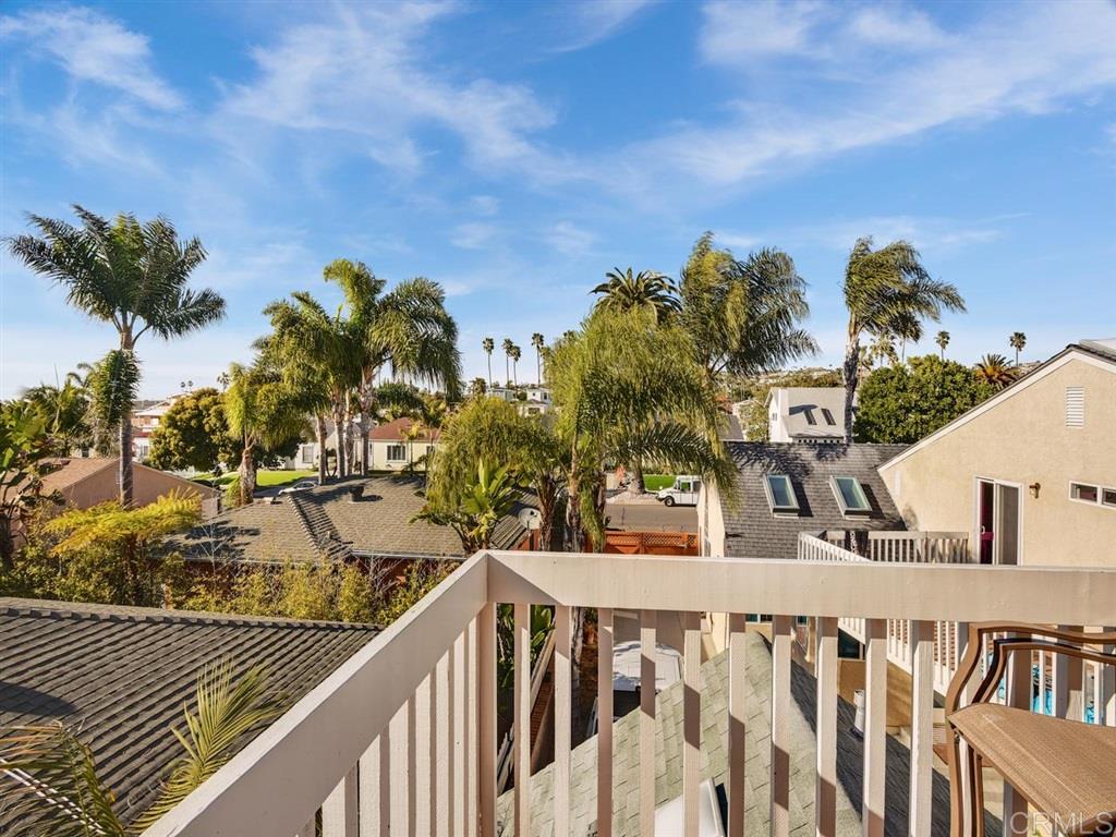 869 Beryl Street San Diego, CA 92109 - Photo 8 of 25 Accessible off bonus room of the upstairs unit