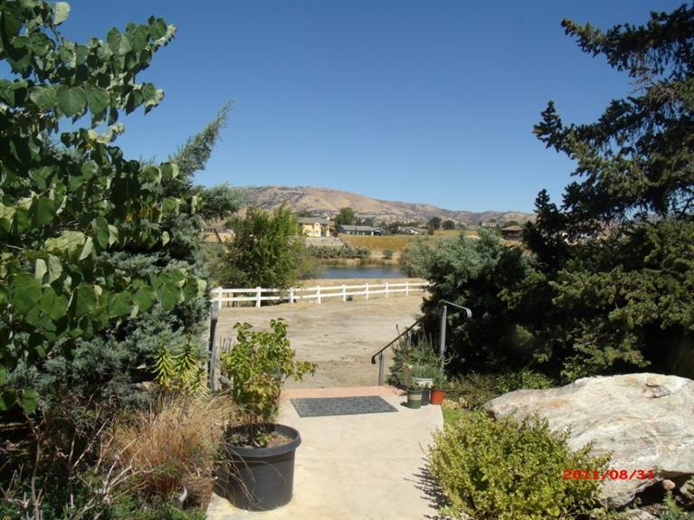 22704 Woodford-Tehachapi Road Tehachapi, CA 93561 - Photo 13 of 16