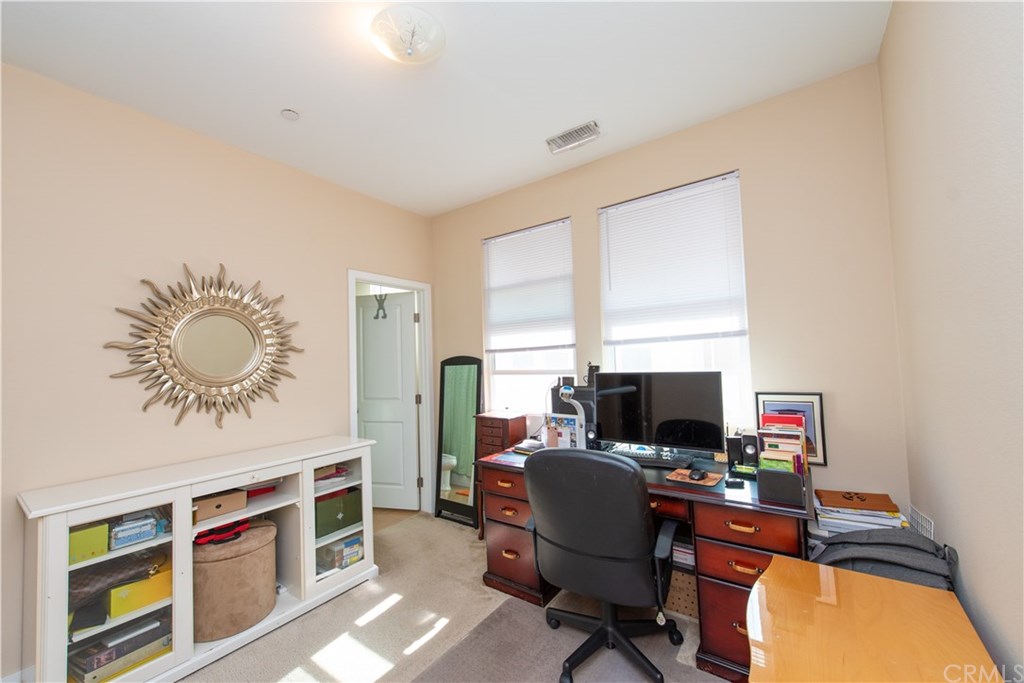 8014 Ackerman Street Buena Park, CA 90621 - Photo 7 of 21