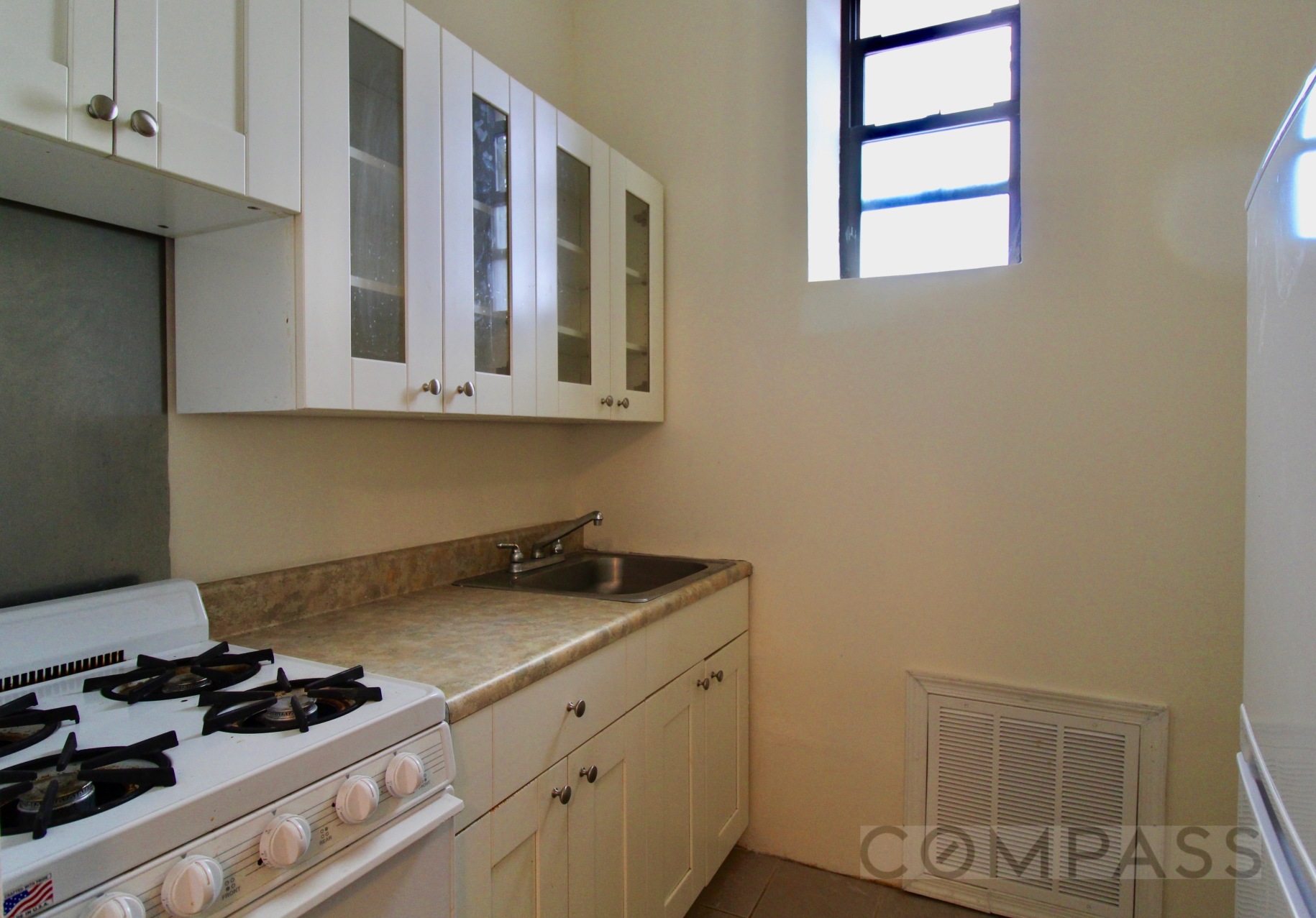 98 1st Place, Unit 3 Brooklyn, NY 11231 - Photo 6 of 8