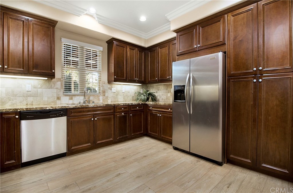 95 Chantilly Irvine, CA 92620 - Photo 13 of 40