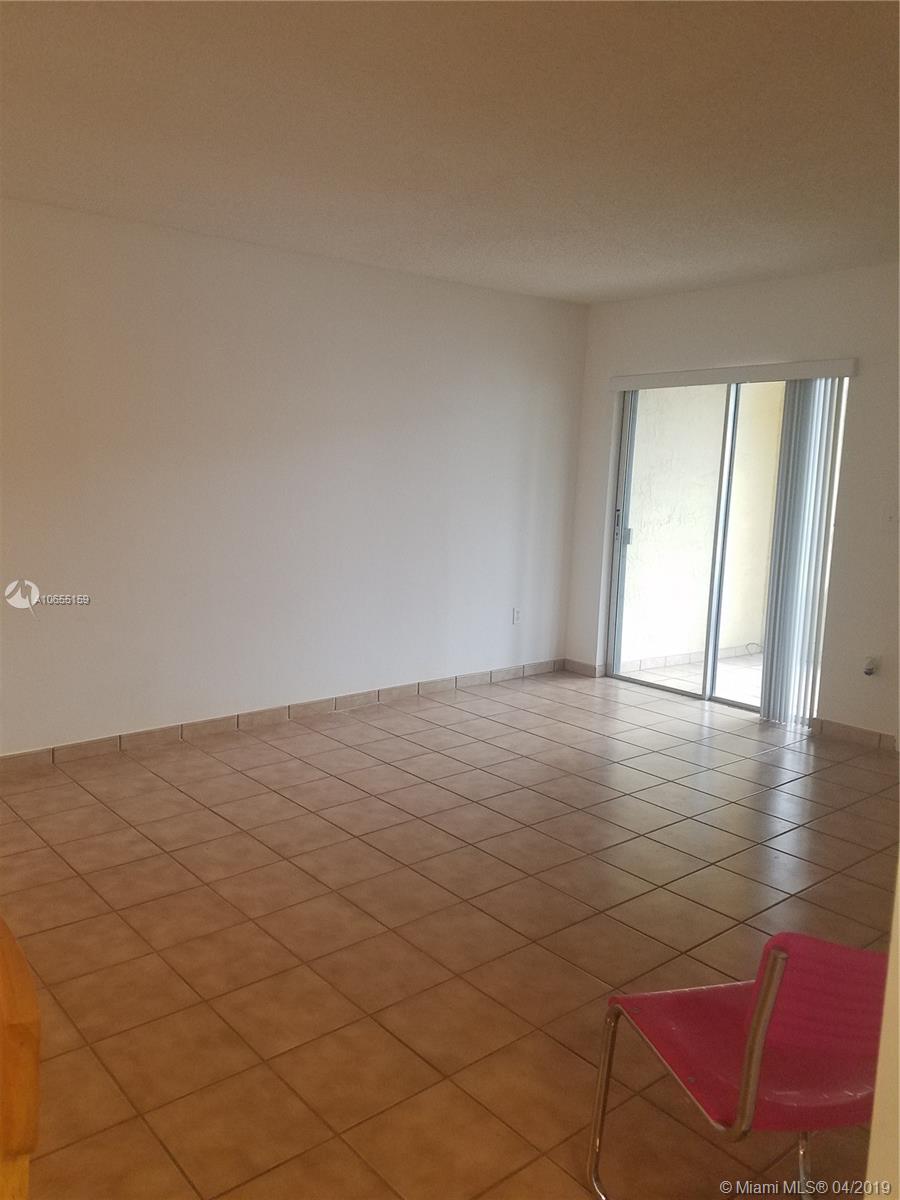 15609 Southwest 73rd Cir Terrace, Unit 89 Miami, FL 33193 - Photo 5 of 20