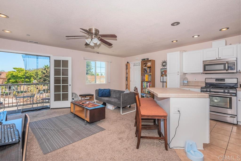 2143 Acker Way Escondido, CA 92029 - Photo 16 of 25 700sf+ 1-bedroom auxiliary unit (rental unit or guest house) located above garage