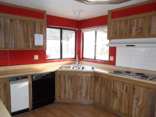 5325 Silver Creek Road Bakersfield, CA 93313 - Photo 5 of 20