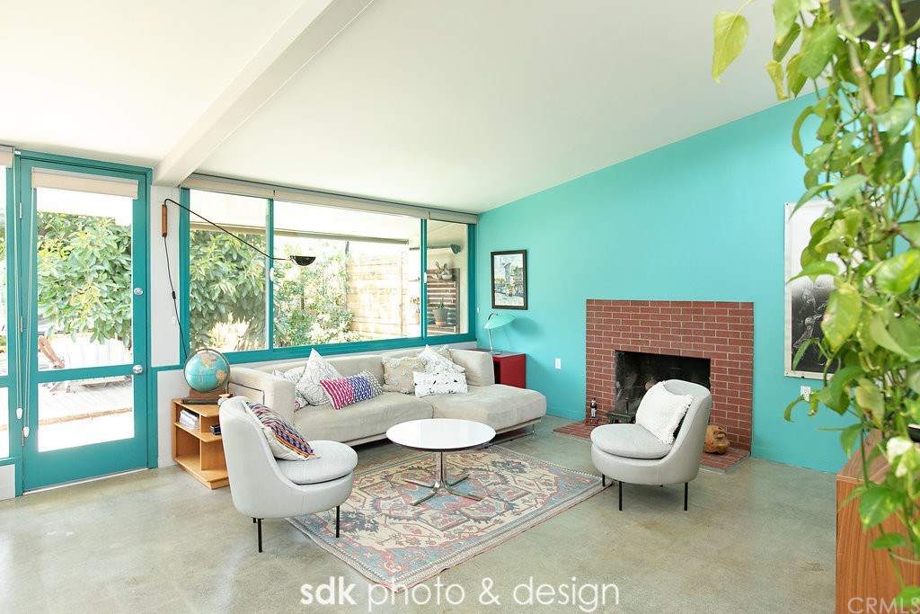 2853 Highview Avenue Altadena, CA 91001 - Photo 4 of 25