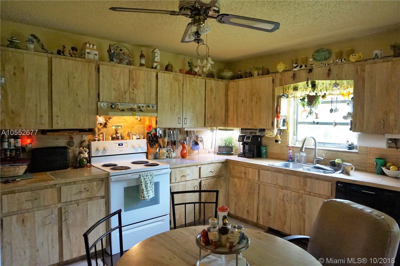 4970 Southwest 193rd Lane Southwest Ranches, FL 33332 - Photo 24 of 53