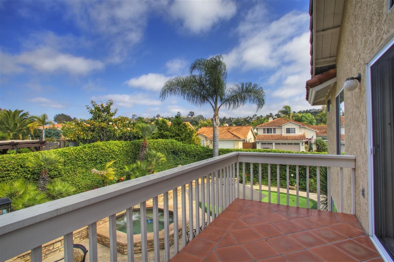 1405 Wildmeadow Place Encinitas, CA 92024 - Photo 9 of 24