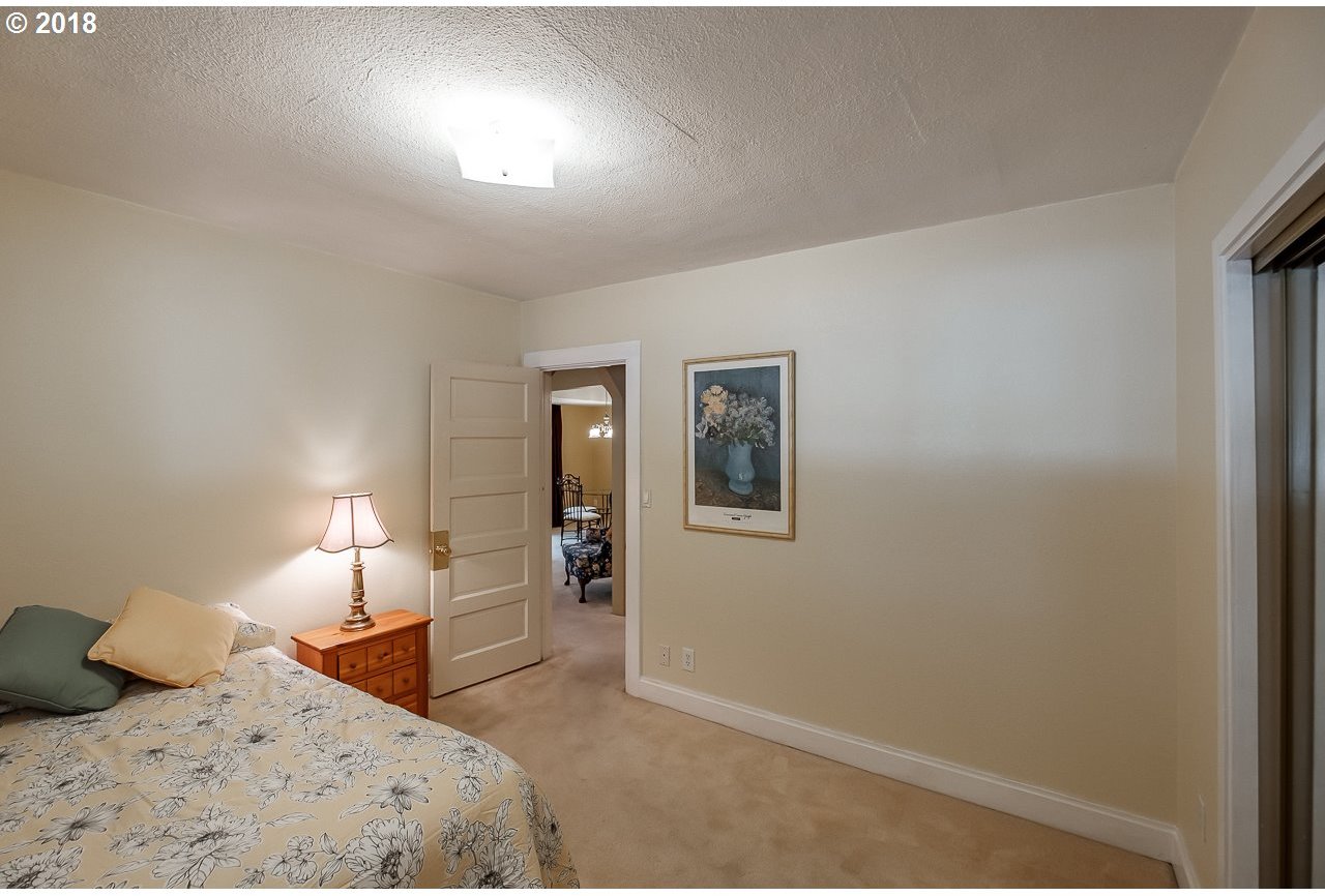 1256 Southwest 9th Avenue Albany, OR 97321 - Photo 14 of 21 Gallery Image 14