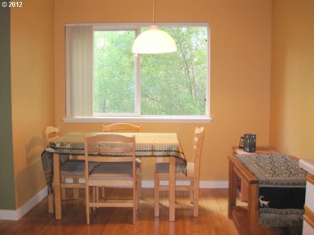 10620 Southwest Davies Road, Unit 14 Beaverton, OR 97008 - Photo 1 of 16 Gallery Image 1