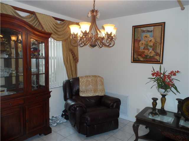 1874 Southwest 176th Way Miramar, FL 33029 - Photo 3 of 14