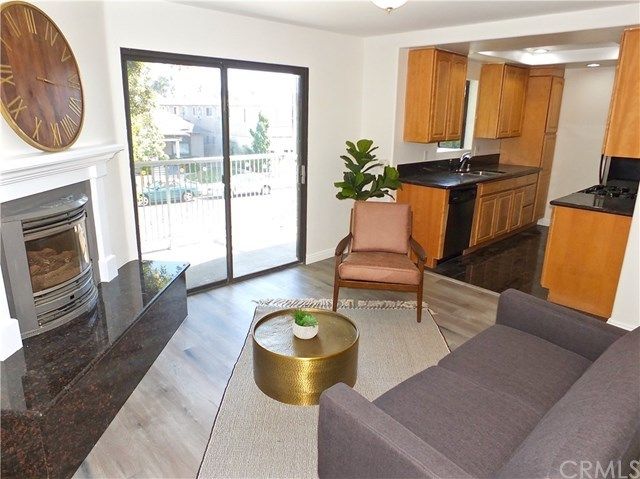 $390,000 | 1449 East 3rd Street, Unit 201, Long Beach, CA 90802