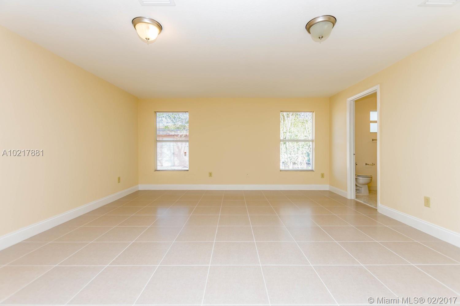 10412 Southwest 173rd Street Miami, FL 33157 - Photo 18 of 29