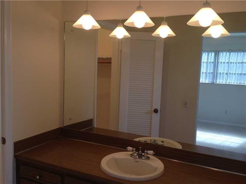 6621 Peters Road Plantation, FL 33317 - Photo 18 of 21 Gallery Image 18