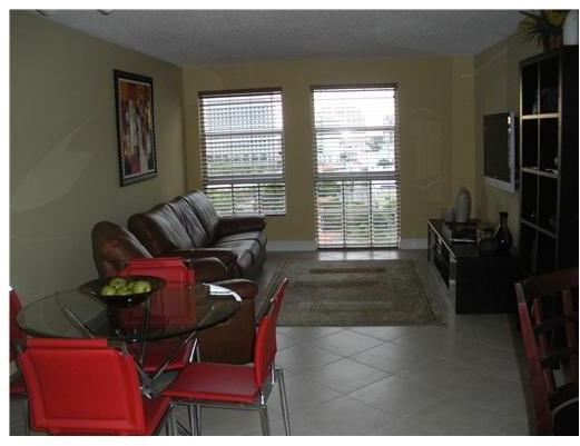 2351 Douglas Road, Unit 1008 Miami, FL 33145 - Photo 2 of 10